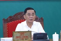 Ông Trần Cẩm Tú, Ủy viên Bộ Kl991.com tải ứng dụng, Bí thư Trung ương Đảng, Chủ nhiệm Ủy ban Kiểm tra Trung ương chủ trì phiên họp. (Ảnh: Phương Hoa/TTXVN)