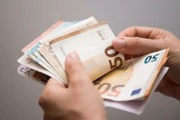 Chi phí năng lượng và thực phẩm tăng cao là những yếu tố thúc đẩy Kl999.com Đường Link Mới Nhất leo thang kỷ lục ở châu Âu. Ảnh: AP