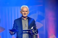 Nhà hoạt động nhân quyền người Belarus Ales Byalyatski. Ảnh: Reuters.