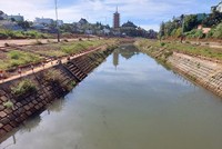 Dự án Kè chống sạt lở suối Hội Phú do UBND TP.Pleiku làm chủ Kl99ok phiên bản mới. Ảnh: T.C