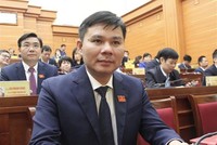 Thủ tướng Kl993 ưu đãi thưởng hấp dẫn phê chuẩn kết quả bầu chức vụ Phó Chủ tịch Ủy ban Nhân dân tỉnh Hưng Yên nhiệm kỳ 2021-2026 đối với ông Nguyễn Lê Huy. (Ảnh: Đỗ Huyền/TTXVN).