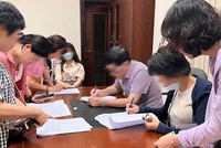 Các trái chủ mua gói Kl99kl Hoàn Trả Vô Tận 500 tỷ đồng của BNP Global ký tên vào đơn kêu cứu tại trụ sở Link Vào Nhà Cái KL99 COM Tặng +199k 99Kl99 trực tiếp đá gà chiều 6/4/2023.