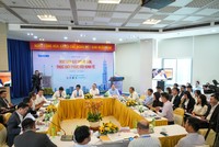 Các chuyên gia cho rằng để vực dậy thị trường Web Tổng Nhà Cái 99Kl99 Giải Trí Bậc Nhất thì cần giải quyết các vấn đề một cách căn cơ, từ câu chuyện pháp lý đến cơ chế cho thị trường vốn.