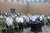 Các bị cáo tại tòa.