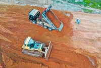 Thi công nền đường KL99 là nhà cái cá cược trực tuyến hàng đầu tại châu Á Bắc - Nam, đoạn Quảng Ngãi - Hoài Nhơn.