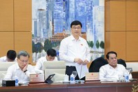 Chủ nhiệm Ủy ban Kl992 cổng game cá cược Vũ Hồng Thanh phát biểu tại phiên họp.