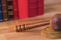 Việt Nam chưa có một hệ thống tòa chuyên trách như nhiều nước nên các vụ án liên quan đến Kl99kl phiên bản hoạt động do tòa Kl992 cổng game cá cược của tòa án nhân dân cấp tỉnh xét xử.