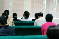 Chuyện về những CTCK “sống mòn”