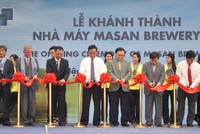 Phó Thủ tướng Kl993 ưu đãi thưởng hấp dẫn Hoàng Trung Hải và lãnh đạo ban, ngành, địa phương cắt băng khánh thành Nhà máy Bia (asan Brewery Hậu Giang