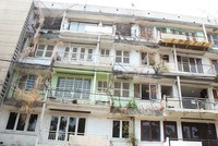 Chung cư Thanh Đa xuống cấp nghiêm trọng. Ảnh: Gia Huy
