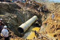 Tạm dừng ký hợp đồng cung cấp ống nước Sông Đà số 2 với nhà thầu Trung Quốc