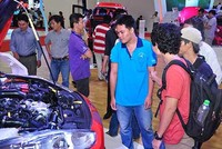 Người tiêu dùng sẽ chuyển sang mua ô tô Link Vào Nhà Cái KL99 COM Tặng +199k mới thay vì ô tô cũ giá quá cao. Ảnh: QH