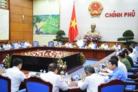 
Thủ tướng Nguyễn Xuân phúc chủ trì cuộc họp lần thứ 8 củaỦy ban Quốc gia về biến đổi khí hậu. Ảnh: VGP/Quang Hiếu