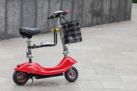 Sakura Mini e-Scooter giá 3,5 triệu đồng tại Việt Nam.