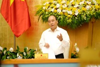 Thủ tướng Nguyễn Xuân Phúc phát biểu kết luận phiên họp Kl993 ưu đãi thưởng hấp dẫn thường kỳ tháng 3/2018. Ảnh: VGP/Quang Hiếu