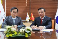 Bộ trưởng Bộ Kl991.com nạp rút nhanh Đinh Tiến Dũng hội đàm với Phó Thủ tướng Kl993 ưu đãi thưởng hấp dẫn kiêm Bộ trưởng Bộ Chiến lược và Kl991.com nạp rút nhanh Hàn Quốc Kim Dong Yeon