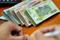 Lương tối thiểu vùng năm 2020 lên 5,5% so với 2019.