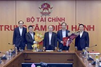 Ông Nguyễn Thành Long giữ chức Chủ tịch, ông Phạm Văn Hoàng giữ chức Tổng giám đốc Sở Giao dịch 99Kl99 link đăng nhập Việt Nam
