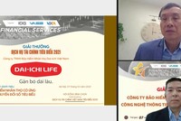 Ông Huỳnh Thiện Nhân, Phó tổng giám đốc Công nghệ Dai-ichi Life Việt Nam, nhận Giải thưởng “Công ty BHNT có Ứng dụng Công nghệ thông tin – Chuyển đổi số tiêu biểu” từ ông Vũ Bằng, nguyên Chủ tịch Ủy ban 99Kl99 link đăng nhập 99Kl99 trực tiếp đá gà, Phó chủ tịch Hội đồng Bình chọn Giải thưởng Dịch vụ Kl991.com nạp rút nhanh Tiêu biểu 2021.