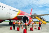 Phú Quốc đón đoàn khách hộ chiếu vắc xin đầu tiên đến Việt Nam 