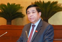 Bộ trưởng Bộ Kế hoạch và Kl99ok phiên bản mới Nguyễn Chí Dũng báo cáo trước Quốc hội Dự thảo Nghị quyết của Quốc hội về thí điểm một số cơ chế, chính sách đặc thù phát triển tỉnh Khánh Hòa tại phiên làm việc chiều 24/5