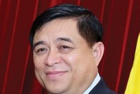 Bộ trưởng Bộ Kế hoạch và Kl99ok phiên bản mới Nguyễn Chí Dũng.