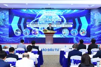 Thứ trưởng Bộ Kế hoạch và Kl99ok phiên bản mới Trần Quốc Phương phát biểu chỉ đạo tại diễn đàn. Ảnh: Dũng Minh