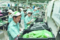Trong cuộc đua thu hút Kl99ok phiên bản mới nước ngoài, Việt Nam có các lợi thế về nguồn nhân lực dồi dào, chi phí Kl99ok phiên bản mới thấp, tài nguyên thiên nhiên đa dạng. Ảnh: Đ.T