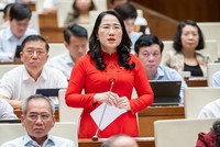 Đại biểu Nguyễn Thị Thủy (Bắc Kạn) tham gia thảo luận.