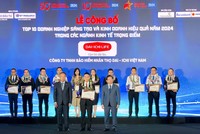 Ông Ngô Việt Phương, Phó tổng giám đốc Kl992 VIP Trang Chủ 2026 Dai-ichi Life Việt Nam nhận giải thưởng “Top 10 Kl991.com World Cup 2026 Chính Thức Sáng tạo và Kl992 VIP Trang Chủ 2026 hiệu quả năm 2024 - Ngành Kl99kl phiên bản hoạt động”