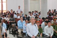 Bị cáo Nguyễn Xuân Sơn.