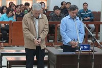 Bị cáo Thắng và Lợi tại tòa.