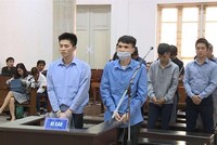 Các bị cáo tại phiên tòa sơ thẩm.