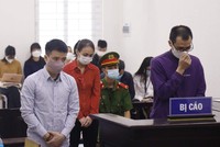 Các bị cáo tại tòa.