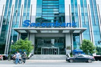 Tổ chức liên quan Thành viên HĐQT Sacombank (STB) tận dụng sóng tăng bán ra toàn bộ KL99 là cổng game giải trí trực tuyến hàng đầu hiện nay 