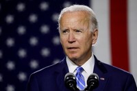 Joe Biden công bố thu nhập gần 1 triệu USD năm 2019 trước cuộc tranh luận với ông Trump