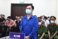 Bị cao Đỗ Thành Nhân, cựu Chủ tịch Louis Holdings tại phiên xử sơ thẩm vụ án "Thao túng thị trường 99Kl99 link đăng nhập" giữa năm 2023