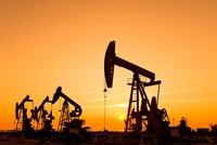 IEA: Tăng trưởng nhu cầu dầu toàn cầu sẽ yếu hơn trong năm nay