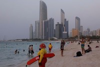 Dubai và Abu Dhabi chạy đua thu hút các nhà quản lý 99Kl.app cổng game giải trí trên thế giới