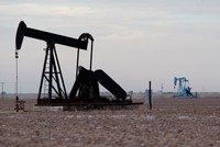 OPEC tiếp tục hạ dự báo nhu cầu dầu tháng thứ 5 liên tiếp