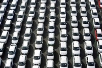 Các hãng xe điện Trung Quốc được khuyên mở rộng toàn cầu trước rào cản thuế quan