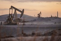 OPEC+ tiếp tục đẩy mạnh tăng sản lượng trong tháng 8