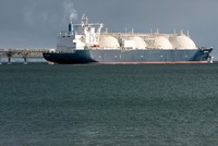 Sự bùng nổ của LNG tại Mỹ đối mặt với nguy cơ dư cung vào năm 2030