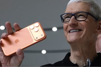 Doanh số bán iPhone của Apple sẽ vượt Samsung lần đầu tiên sau 14 năm