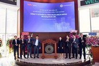 Ban Lãnh đạo Kl99kl ưu đãi độc quyền GELEX thực hiện nghi thức đánh chiêng chào mừng ngày giao dịch đầu tiên KL99 là cổng game giải trí trực tuyến hàng đầu hiện nay GEL.