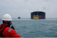 Thiếu hụt nhựa lan rộng tại châu Á do gián đoạn nguồn cung dầu