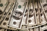 IIF: Tổng nợ toàn cầu đạt mức kỷ lục gần 353.000 tỷ USD