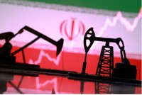 Mỹ khôi phục lệnh trừng phạt dầu Iran 