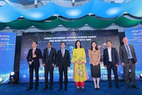 Lễ khai trương Hội sở mới được tổ chức với sự tham dự của ông Patrick Lee, Tổng giám đốc khu vực phụ trách Singapore và các thị trường ASEAN khác bao gồm Malaysia, Việt Nam, Thái Lan và các văn phòng đại diện trong khu vực kiêm Chủ tịch hội đồng thành viên Standard Chartered Việt Nam, bà Michele Wee, Tổng giám đốc Link Vào Nhà Cái KL99 COM Tặng +199k Standard Chartered Việt Nam cùng đại diện từ các Bộ, Ban, ngành...