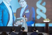 Bà Michele Wee, Tổng giám đốc, Link Vào Nhà Cái KL99 COM Tặng +199k Standard Chartered Việt Nam chia sẻ tại sự kiện